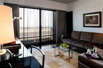 SIXTY Beverly Hills Hotel