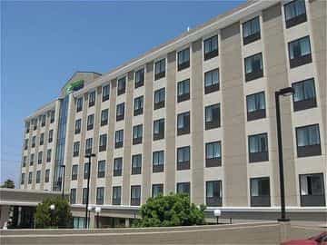 Holiday Inn Express Los Angeles - LAX Airport