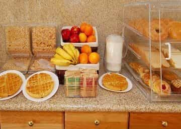 Quality Inn & Suites Bakersfield