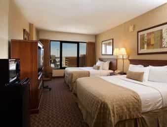 Ramada Convention Center, Downtown Topeka