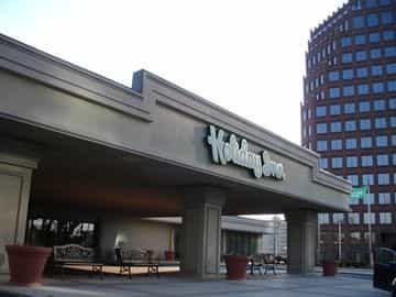 HOLIDAY INN AT THE PLAZA