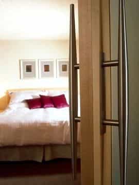 HOLIDAY INN 67 STREET