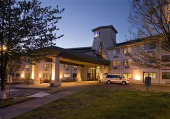 BEST WESTERN INN MEADOWS