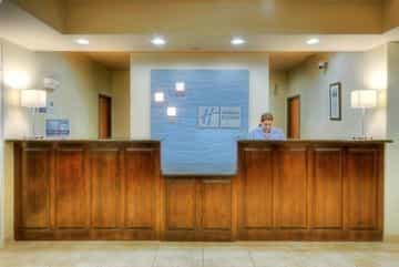 HOLIDAY INN EXPRESS HOTEL & SUITES PECOS