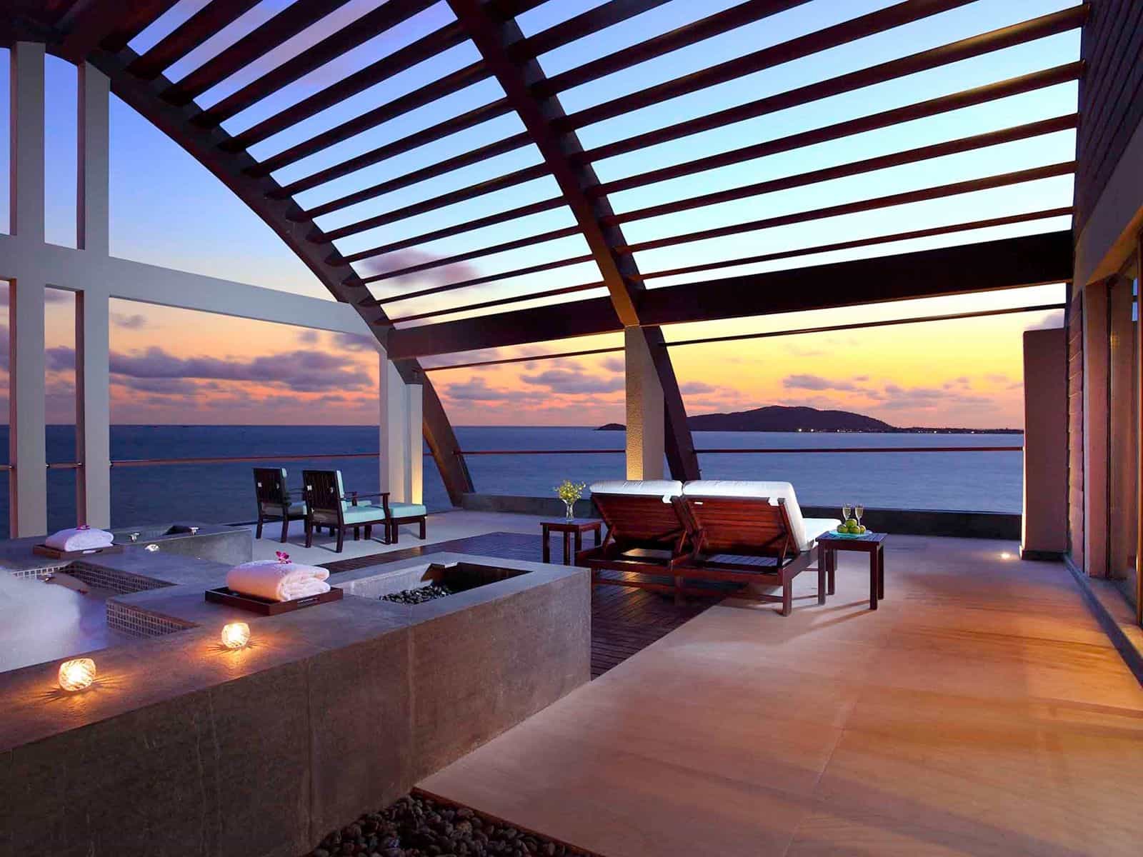 Pullman Oceanview Sanya Bay Resort & Spa