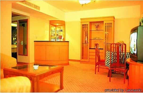 Crown Hotel