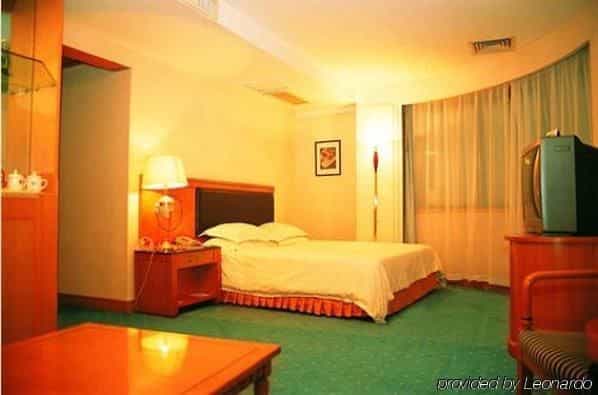 Crown Hotel