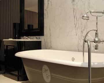 Chateaubriand Hotel