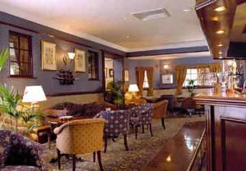 Village Urban Resort Chester St David's