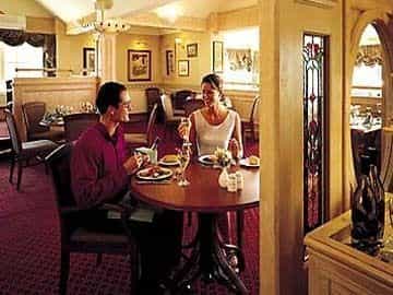 Holiday Inn Ipswich-Orwell hotel.