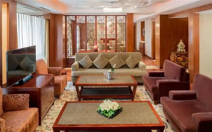 SWISSOTEL (EXECUTIVE) SWISSOTEL (EXECUTIVE)