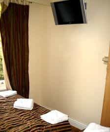 Kensington Suite Hotel