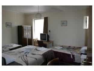 Charlies Hotel