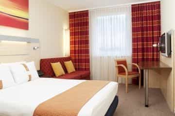 Holiday Inn Express Munich Airport Holiday Inn Express Munich Airport