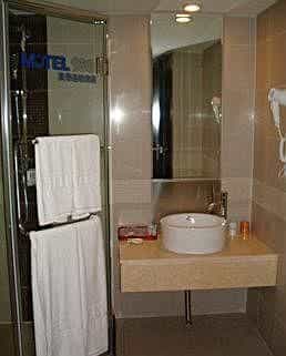 Motel168 Changsha FuRong Road Inn
