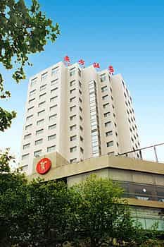 Dongfang Hotel Qingdao