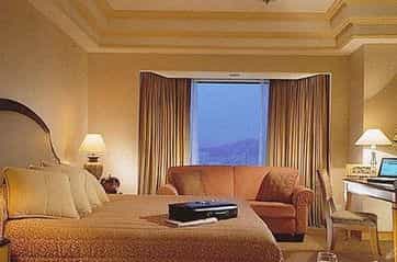 Shangri-La Hotel Qingdao