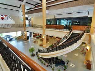 Goldkist Beach Resort