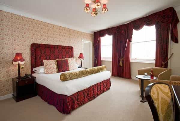LANSDOWNE PLACE HOTEL & SPA LANSDOWNE PLACE HOTEL & SPA