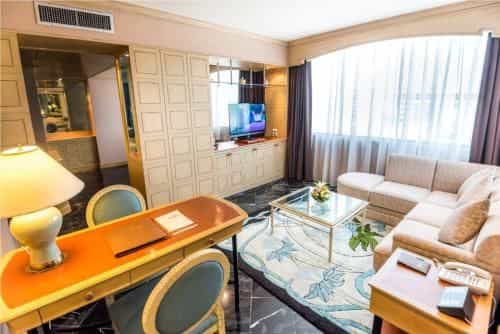 โรงแรมมารวยการ์เด้น โรงแรมมารวยการ์เด้น