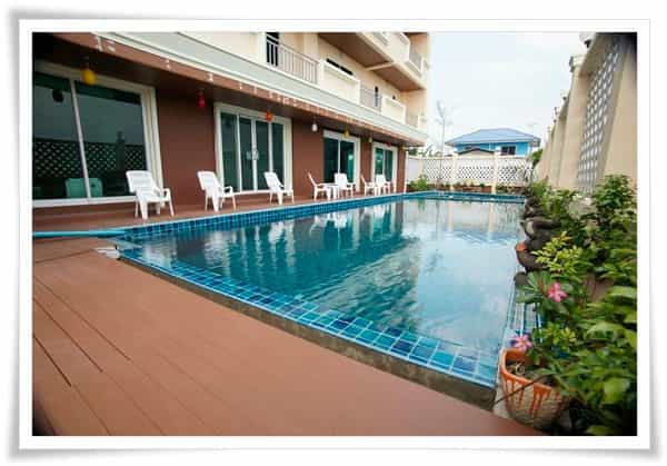 Convenient Grand Plus Hotel Suvarnabhumi