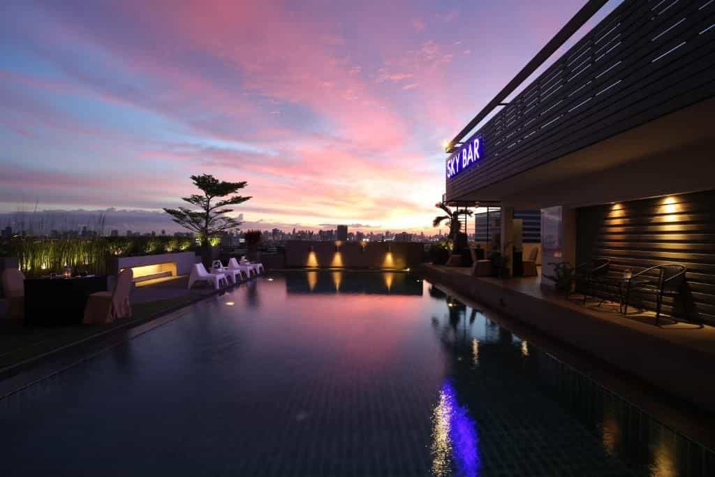 โรงแรมบางกอก อินเตอร์ เพลส