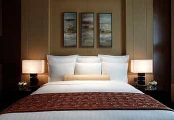 Renaissance Tianjin Lakeview Hotel