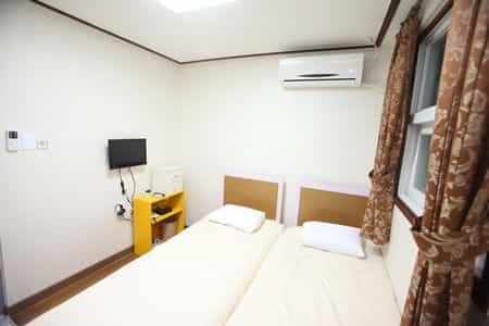 Kukje Myeongdong Guesthouse