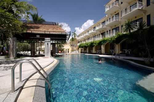 The Front Village Hotel