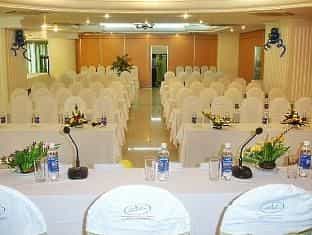 Bamboo Green Central Hotel