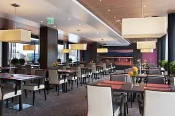Holiday Inn Express Zürich Airport By IHG
