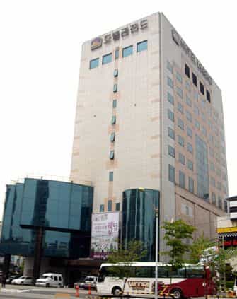 The  Legend Hotel