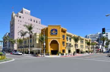 BEST WESTERN PLUS HOTEL AT THE
