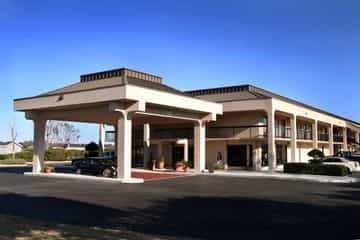 Dublin Inn and Suites