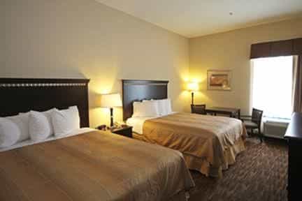 BEST WESTERN RIVER INN