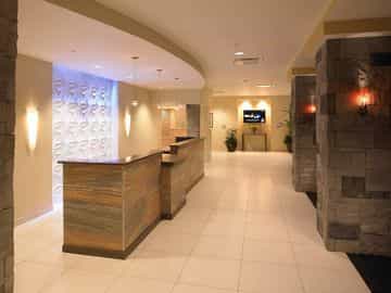 THE STRATHALLAN - A DOUBLETREE