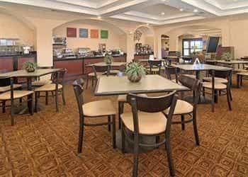 COMFORT SUITES GRAND PRAIRIE