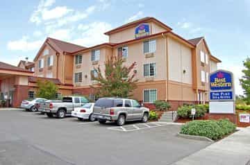 BEST WESTERN PLUS PARK PLACE INN & SUITES