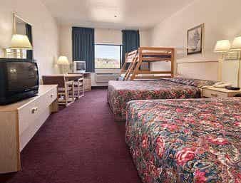 SUPER 8 THERMOPOLIS