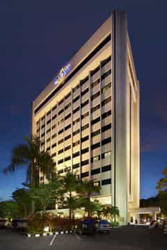 Singgasana