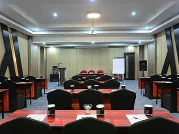 MERCURE PALU