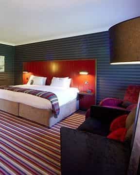 VILLAGE HOTEL SWINDON VILLAGE HOTEL SWINDON