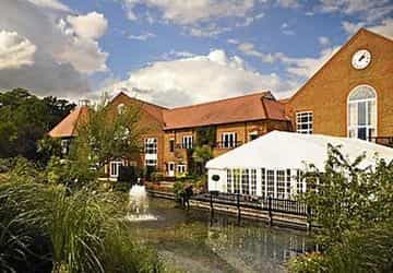 TUDOR PARK MARRIOTT HOTEL & CO