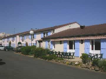BRIT HOTEL CAEN-EST MONDEVILLE