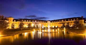 DOLCE CHANTILLY HOTEL