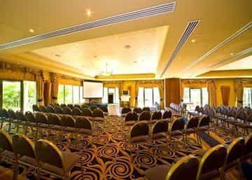 Parklake Hotel