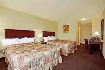 ECONO LODGE LEVIS