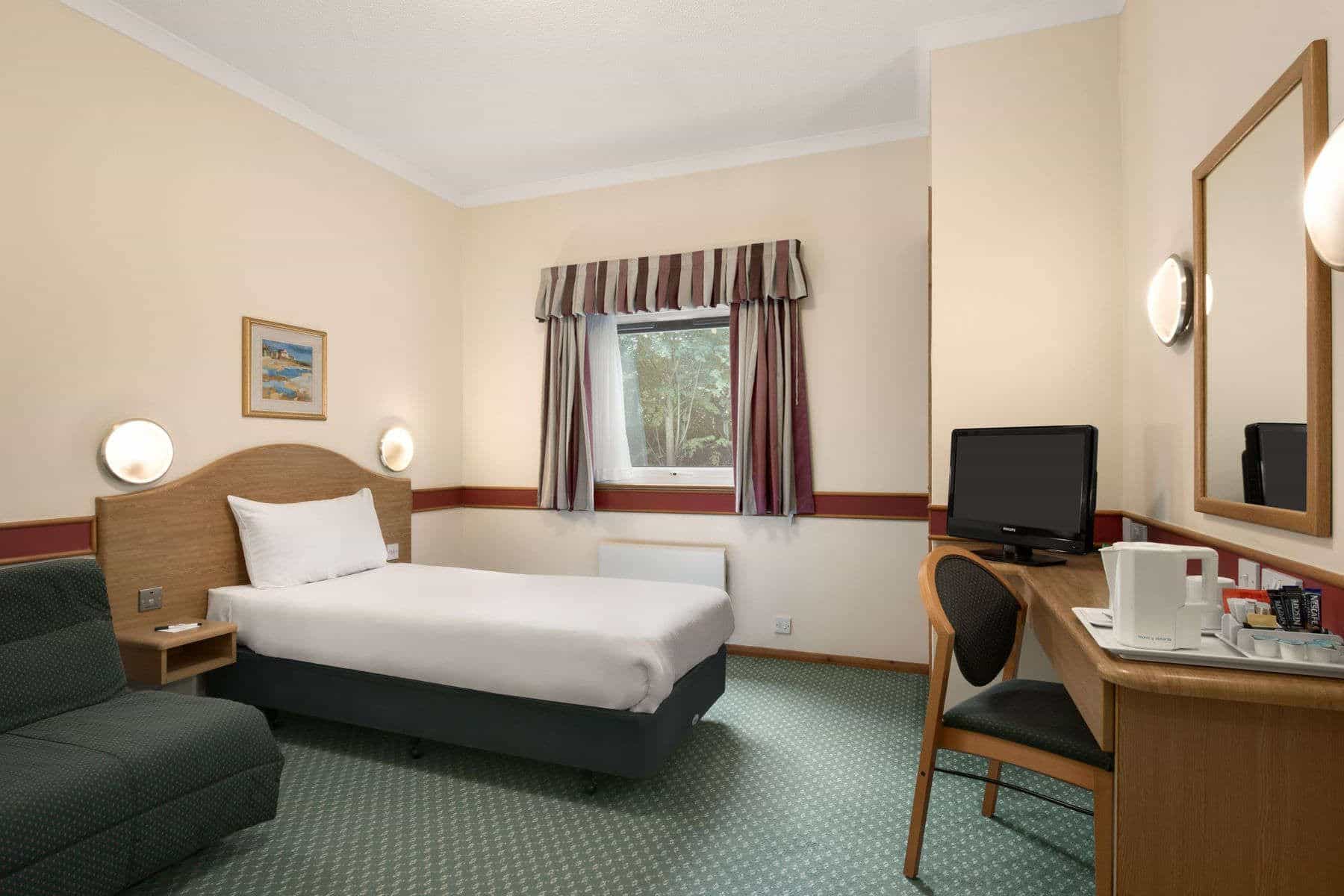 DAYS INN DONINGTON A50 DAYS INN DONINGTON A50