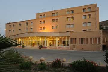 Kings' Way Hotel