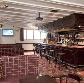 BEST WESTERN BURNETT ARMS HOTEL